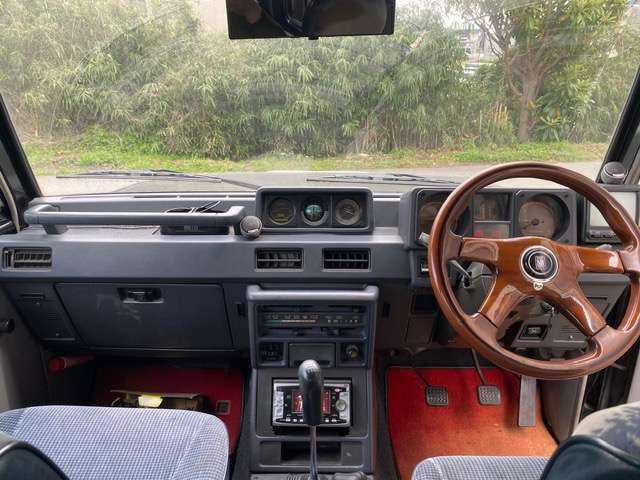 1987 Mitsubishi Pajero JDM car for sale — photo 7 of 20