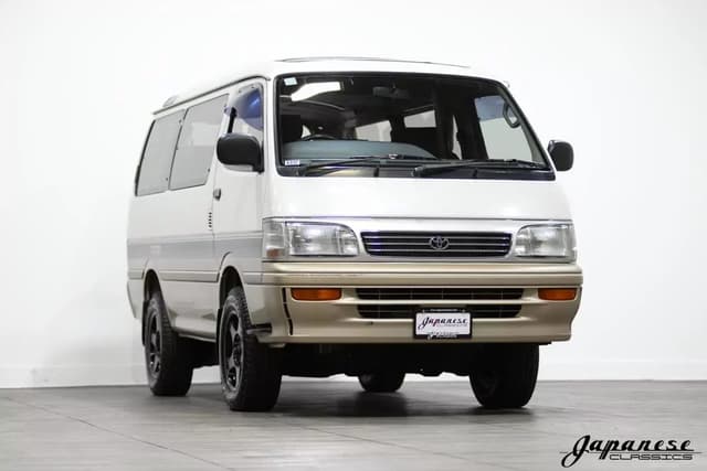 1995 Toyota HiAce JDM car for sale — photo 3 of 25