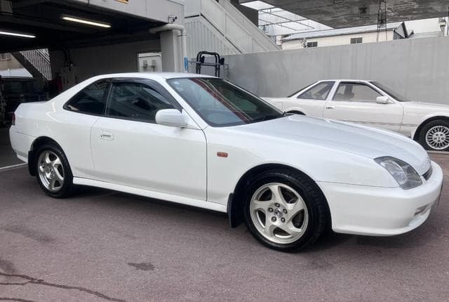 1997 Honda Prelude JDM car for sale — photo 2 of 25