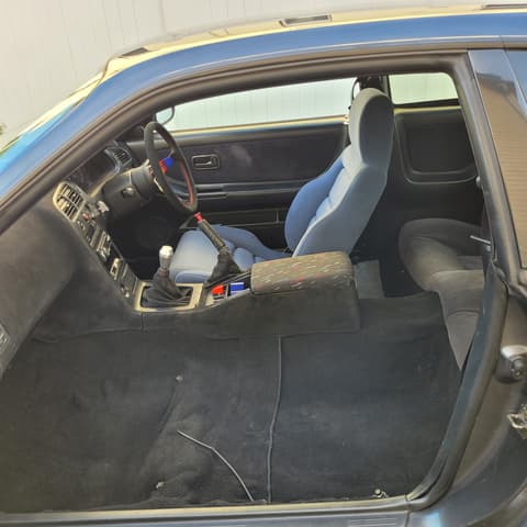 1993 Nissan Skyline JDM car for sale — photo 7 of 8