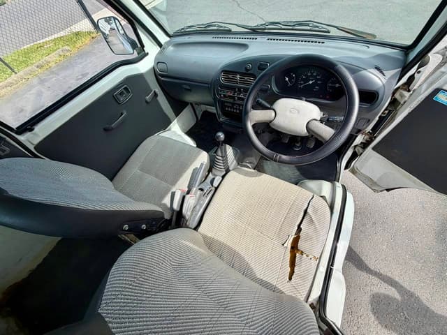 1997 Daihatsu Hijet JDM car for sale — photo 17 of 25
