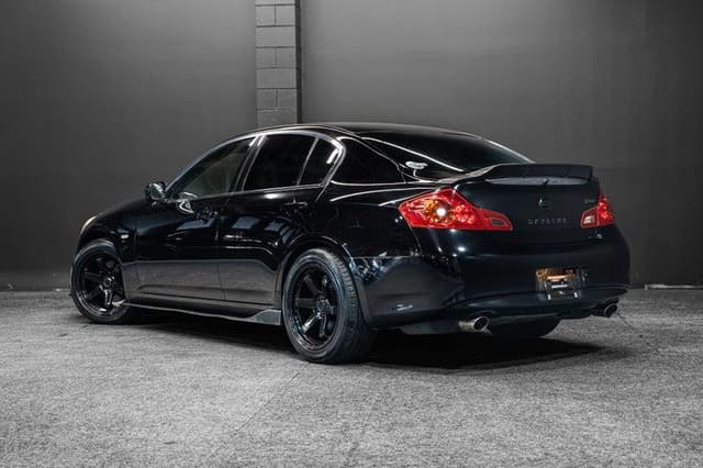 2012 Nissan Skyline JDM car for sale — photo 4 of 19