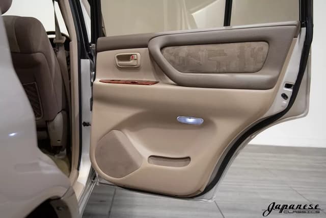 1999 Toyota Land Cruiser JDM car for sale — photo 20 of 25