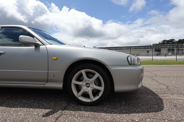 2000 Nissan Skyline JDM car for sale — photo 5 of 19