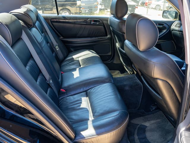 1998 Toyota Aristo JDM car for sale — photo 12 of 13