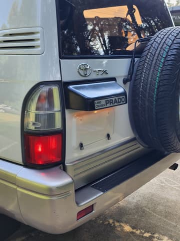 2001 Toyota Land Cruiser Prado JDM car for sale — photo 8 of 25