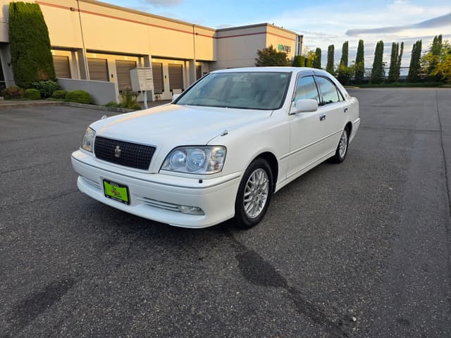 1999 Toyota Crown JDM car for sale — photo 7 of 13