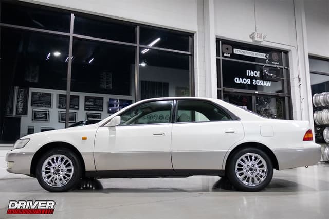 1996 Toyota Windom JDM car for sale — photo 7 of 24