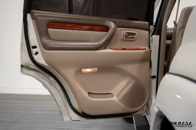 2001 Toyota Land Cruiser JDM car for sale — photo 21 of 25