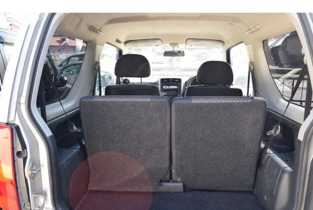 2011 Suzuki Jimny JDM car for sale — photo 12 of 25