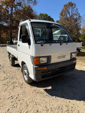 1998 Daihatsu Hijet JDM car for sale — photo 3 of 16