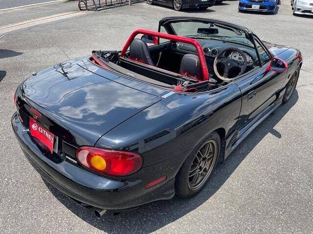 1998 Mazda Roadster (Eunos Roadster / MX-5) JDM car for sale — photo 10 of 12