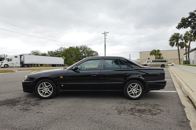 1998 Nissan Skyline JDM car for sale — photo 4 of 13