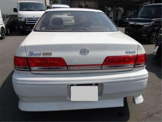 2000 Toyota Mark II JDM car for sale — photo 11 of 23
