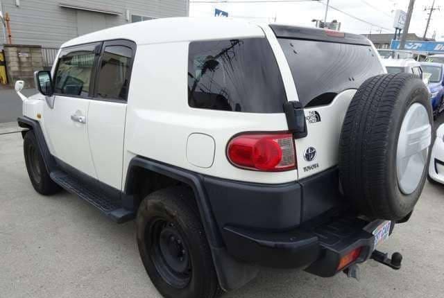 2011 Toyota Fj Cruiser JDM car for sale — photo 8 of 25