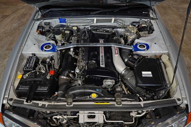 1994 Nissan Skyline JDM car for sale — photo 5 of 25