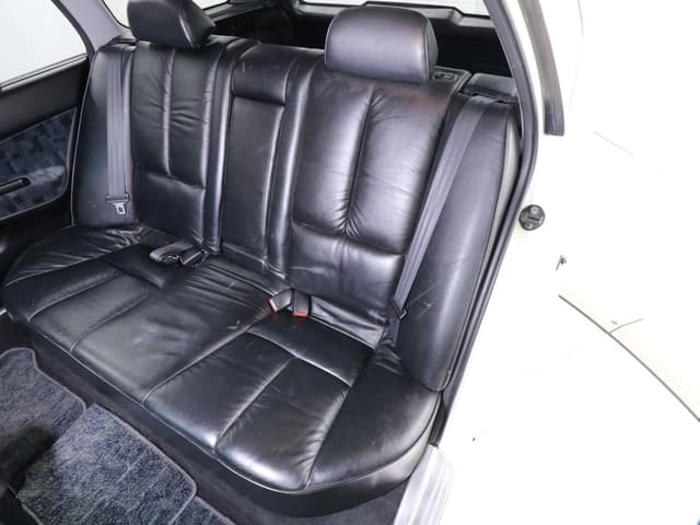 1998 Mitsubishi Legnum JDM car for sale — photo 20 of 25