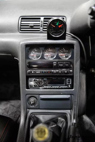 1993 Nissan Skyline JDM car for sale — photo 11 of 25