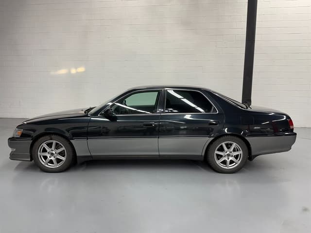 1998 Toyota Cresta JDM car for sale — photo 5 of 10