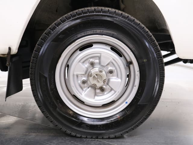 1990 Suzuki Carry JDM car for sale — photo 23 of 25