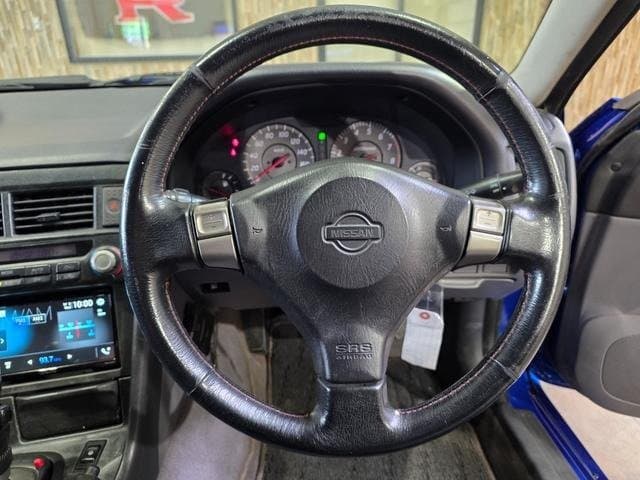 1998 Nissan Skyline JDM car for sale — photo 14 of 25