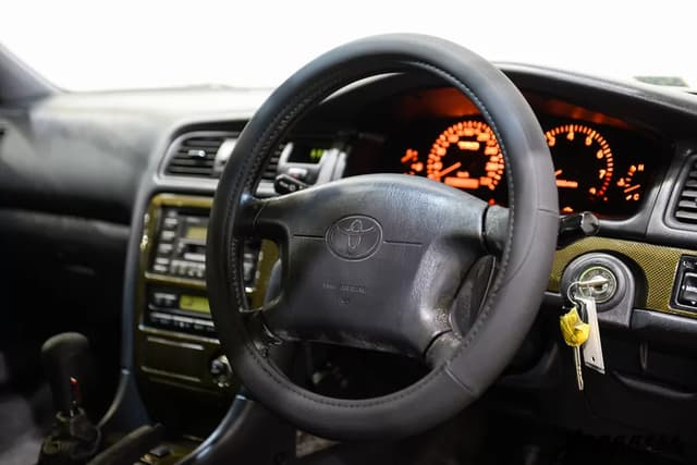 1996 Toyota Chaser JDM car for sale — photo 12 of 25