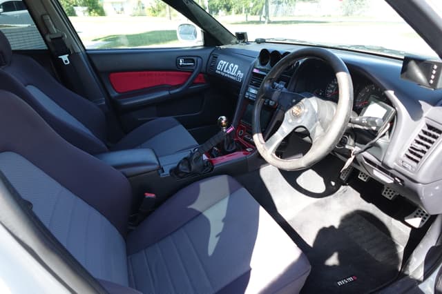 2000 Nissan Skyline JDM car for sale — photo 4 of 20