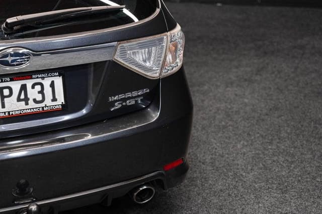 2007 Subaru Impreza JDM car for sale — photo 8 of 16