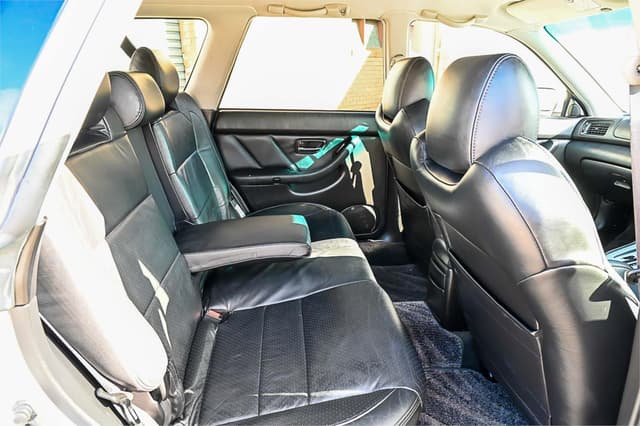 2001 Subaru Legacy JDM car for sale — photo 13 of 22
