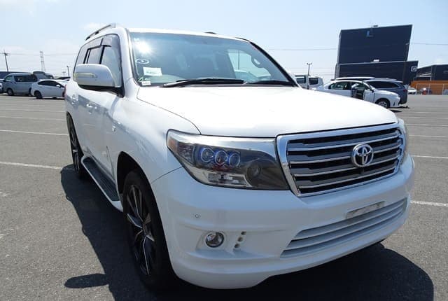 2008 Toyota Land Cruiser JDM car for sale — photo 7 of 25