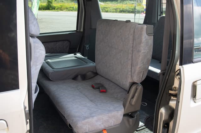 2001 Daihatsu Atrai JDM car for sale — photo 12 of 15