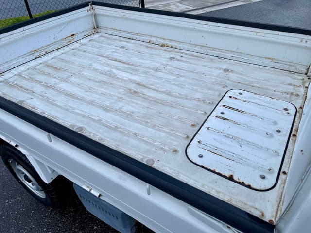 1999 Daihatsu Hijet JDM car for sale — photo 12 of 25