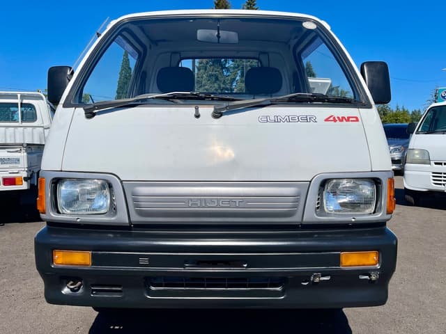1993 Daihatsu Hijet JDM car for sale — photo 2 of 25