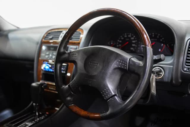 1998 Nissan Cedric JDM car for sale — photo 12 of 25