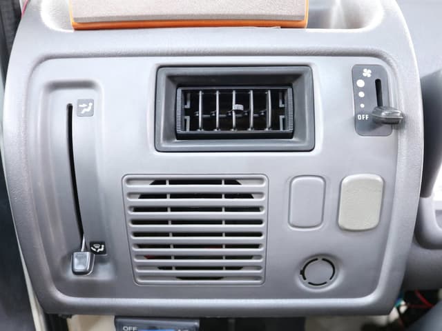 1998 Daihatsu Midget JDM car for sale — photo 12 of 25