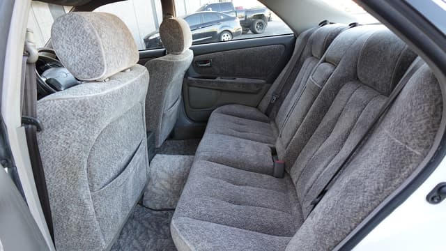 1998 Toyota Mark II JDM car for sale — photo 10 of 12