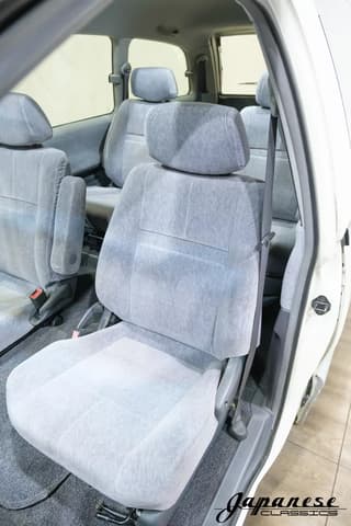 1998 Toyota Estima JDM car for sale — photo 17 of 25