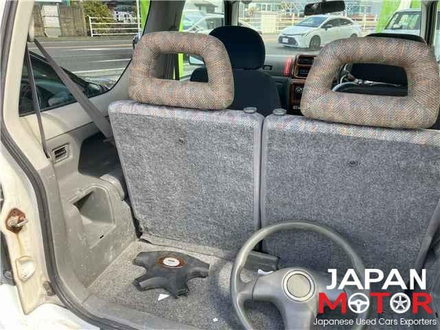 1998 Suzuki Jimny JDM car for sale — photo 17 of 20