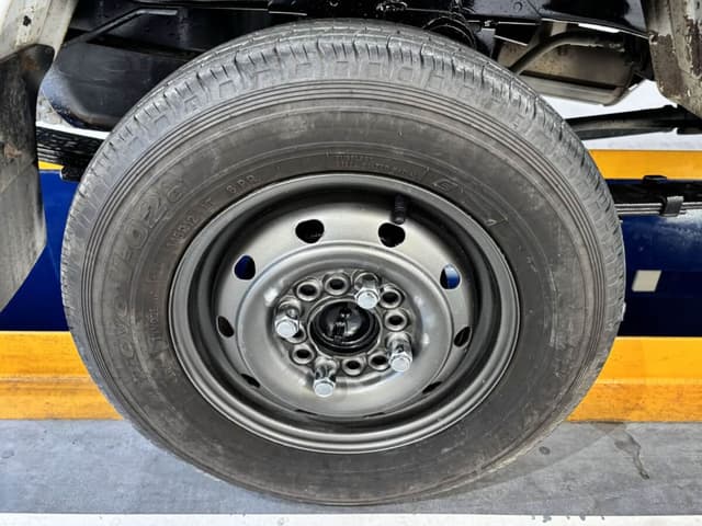 1995 Mitsubishi Minicab JDM car for sale — photo 20 of 25