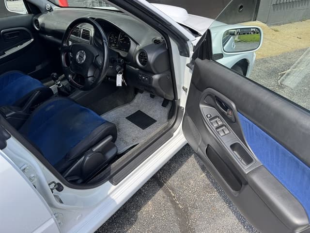 2001 Subaru Impreza JDM car for sale — photo 18 of 25