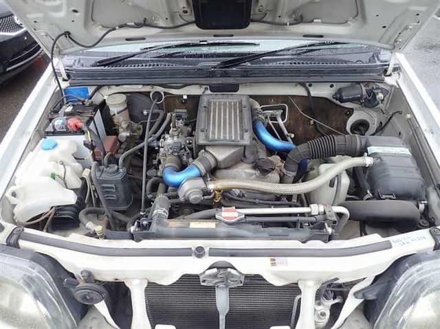 2000 Suzuki Jimny JDM car for sale — photo 9 of 21