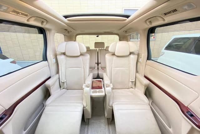 2008 Toyota Alphard JDM car for sale — photo 8 of 10