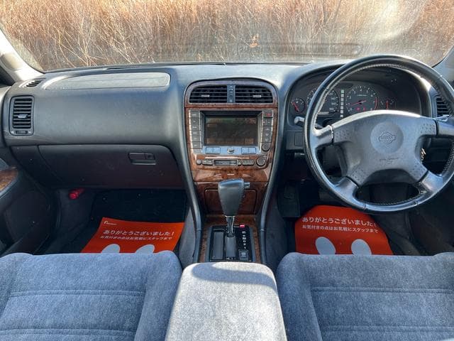 1997 Nissan Gloria JDM car for sale — photo 15 of 25