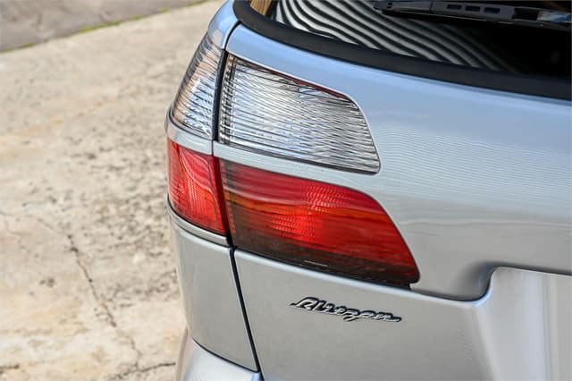 2001 Subaru Legacy JDM car for sale — photo 7 of 22