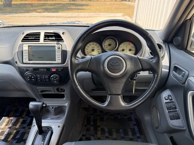 2001 Toyota RAV4 JDM car for sale — photo 22 of 23
