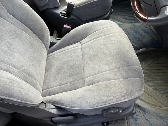 2002 Toyota Estima JDM car for sale — photo 11 of 24