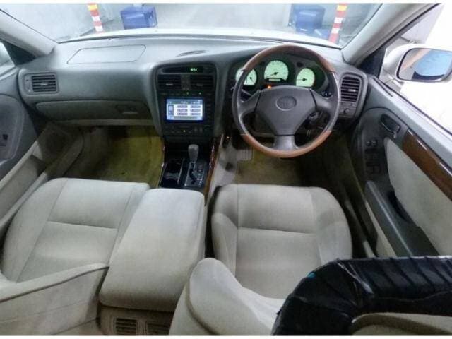 1999 Toyota Aristo JDM car for sale — photo 3 of 6