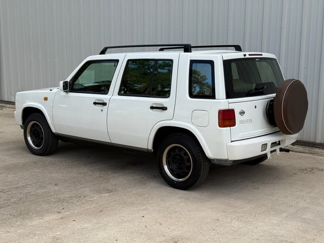 2000 Nissan Rasheen JDM car for sale — photo 4 of 22