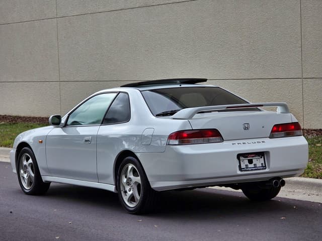 2000 Honda Prelude JDM car for sale — photo 8 of 25