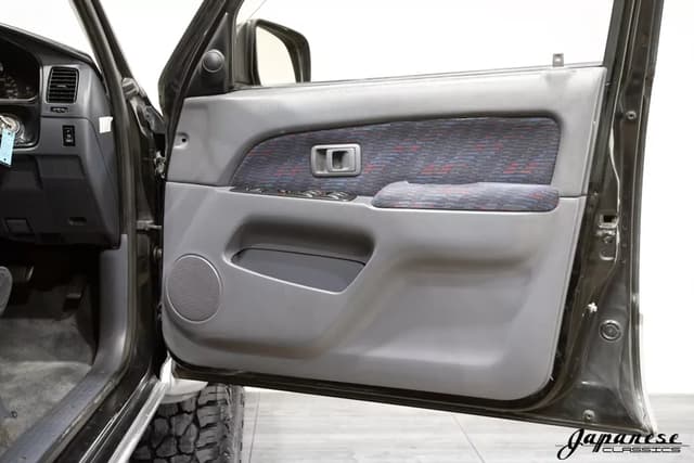 1997 Toyota Hilux JDM car for sale — photo 19 of 25